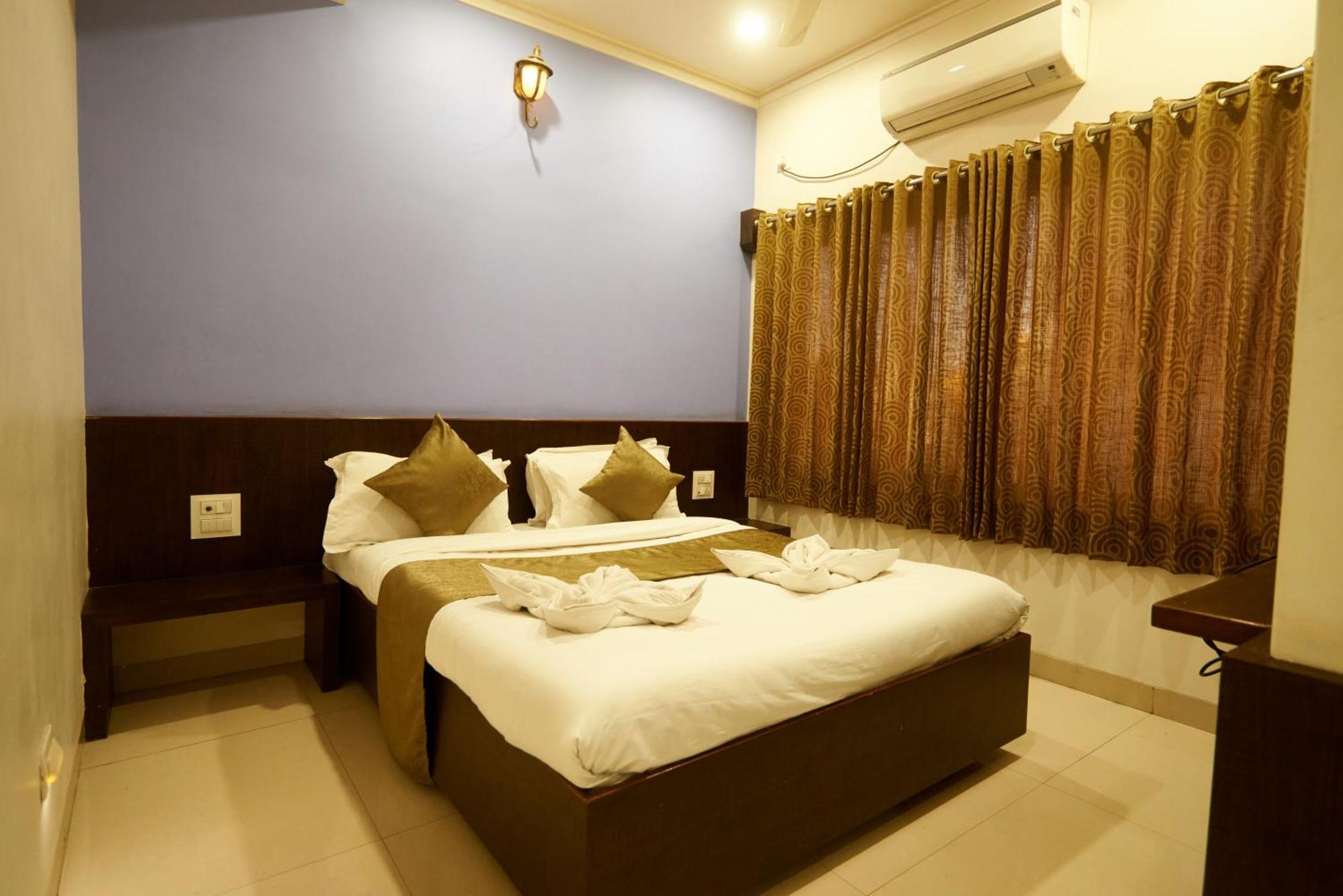 Hotel Pride Inn Shirdi Εξωτερικό φωτογραφία