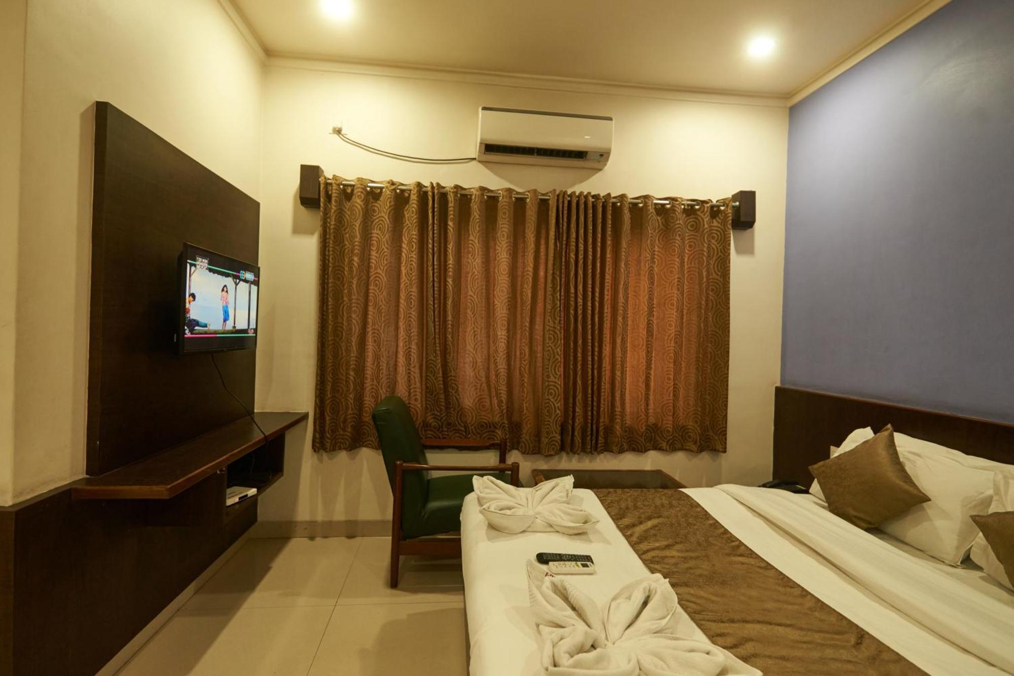 Hotel Pride Inn Shirdi Εξωτερικό φωτογραφία
