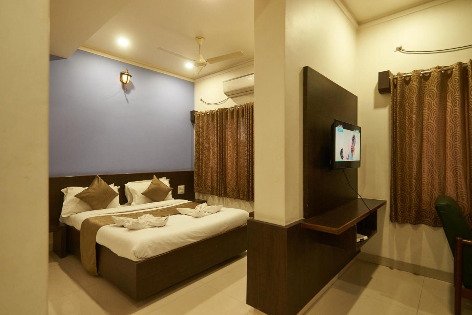 Hotel Pride Inn Shirdi Εξωτερικό φωτογραφία
