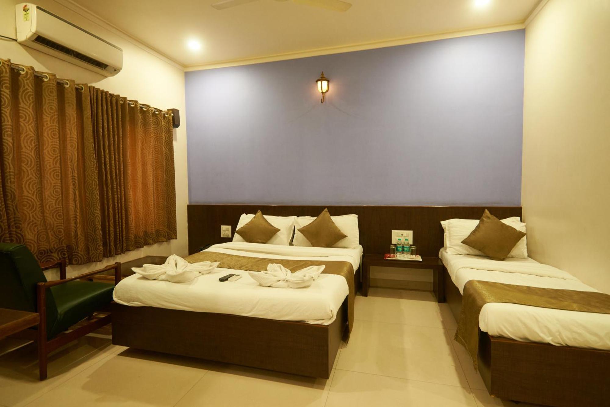 Hotel Pride Inn Shirdi Εξωτερικό φωτογραφία