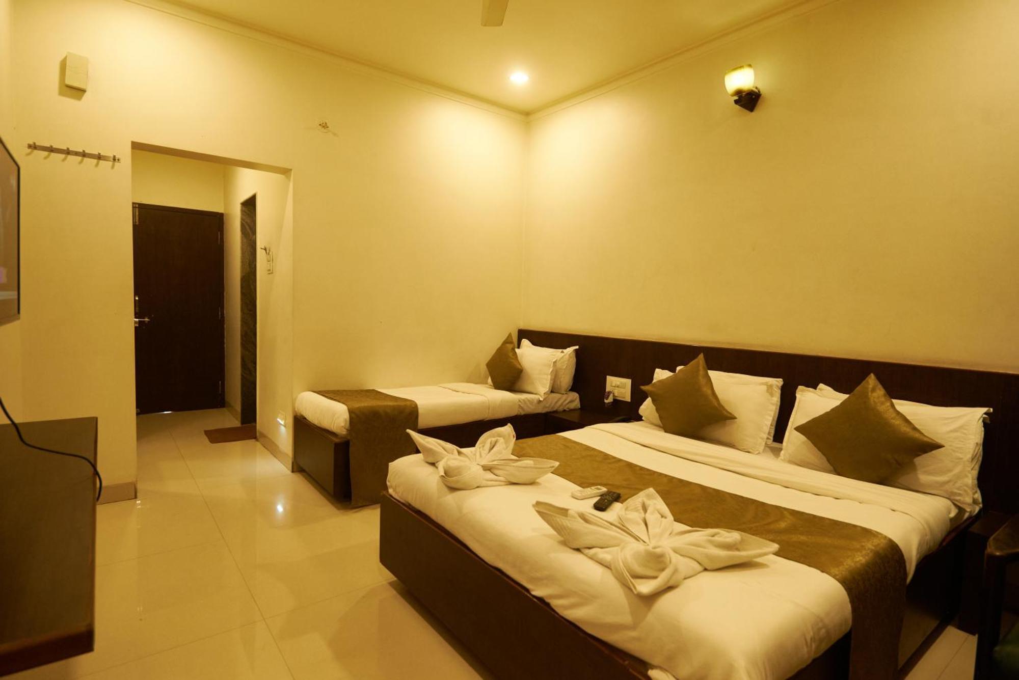 Hotel Pride Inn Shirdi Εξωτερικό φωτογραφία
